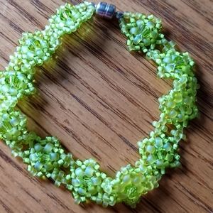 NWOT HANDMADE Green Bead & Crystal Bracelet